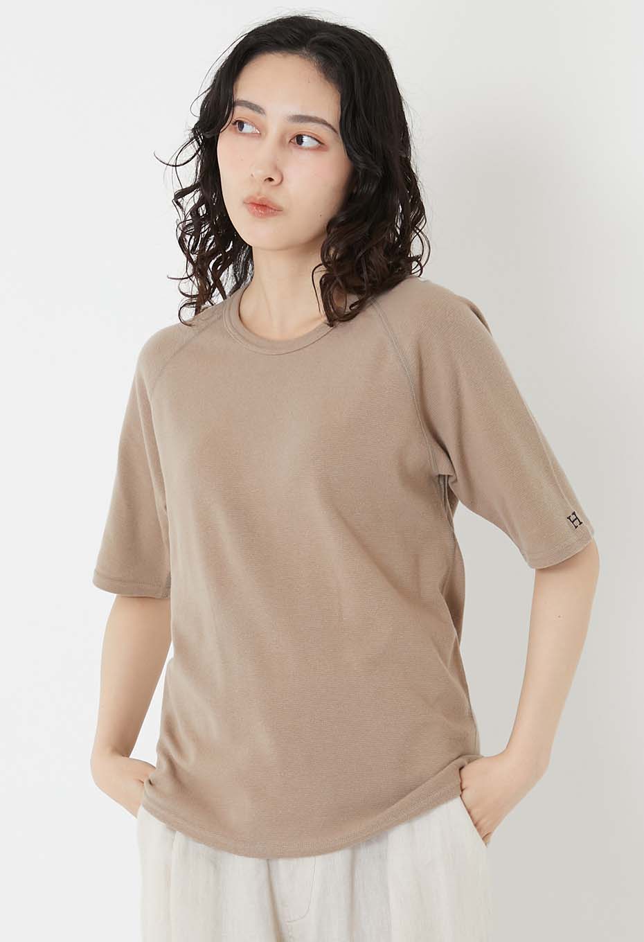 ストレッチフライス リラックスフィット SS Tシャツ ウィメンズ - SAND