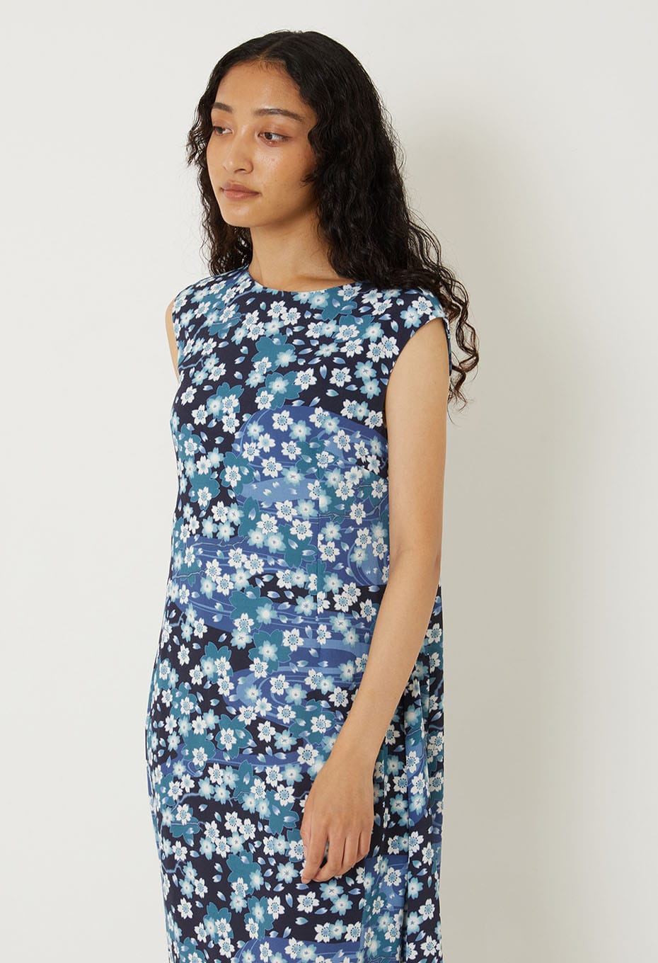 Sakura Nagare Sleeveless One Piece - DARK NAVY