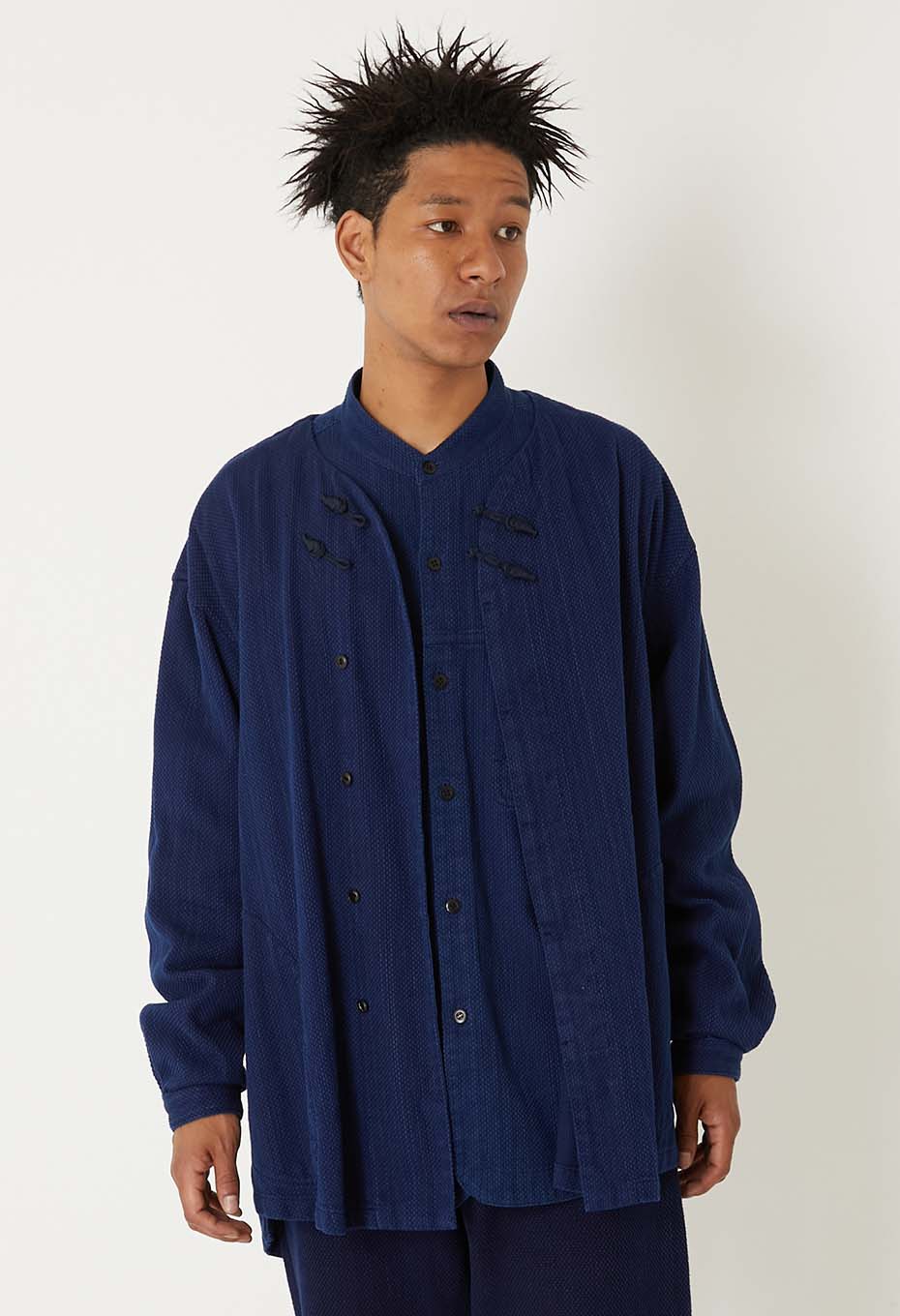 カセゾメサシコ ノット ボタンシャツ - INDIGO