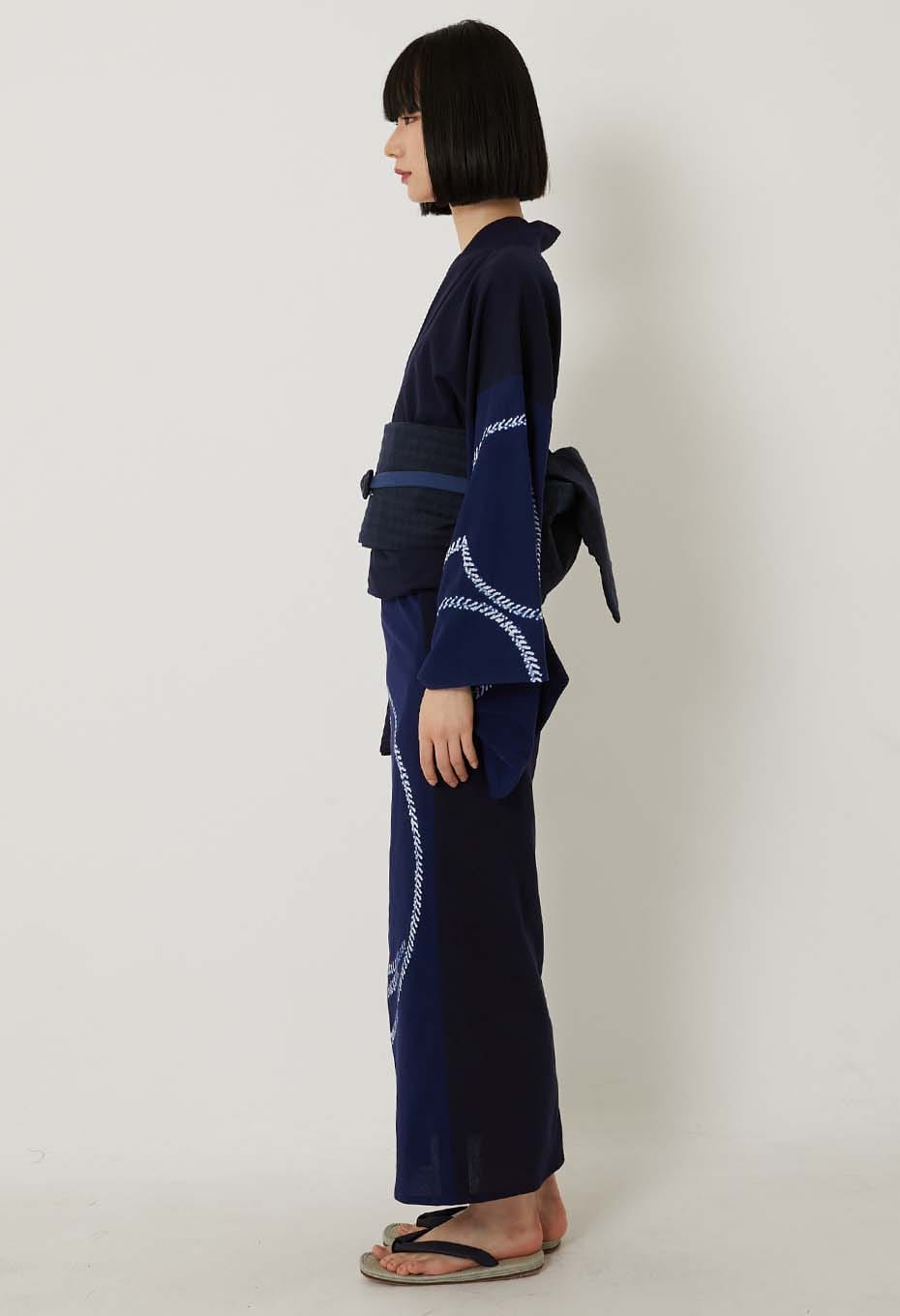 Tomoe Shibori Women's Yukata - NAVY