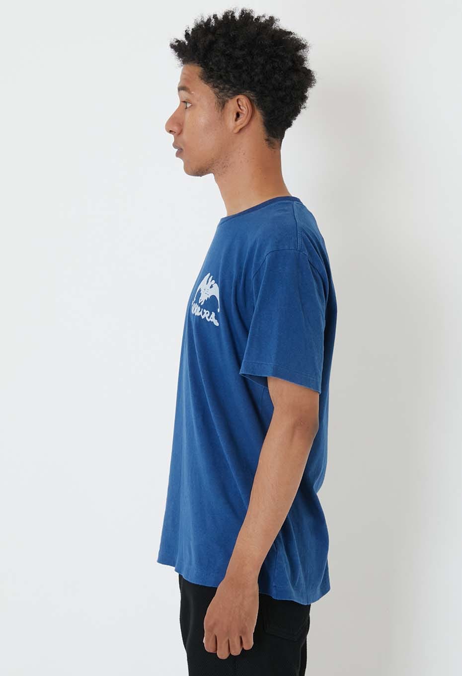 晴姿 バッセンバックプリント インディゴ Ｔシャツ - INDIGO