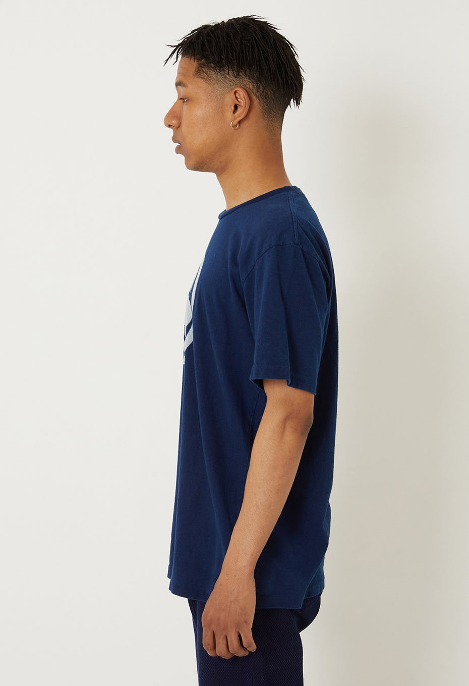 カタバミバッセン インディゴTシャツ - INDIGO