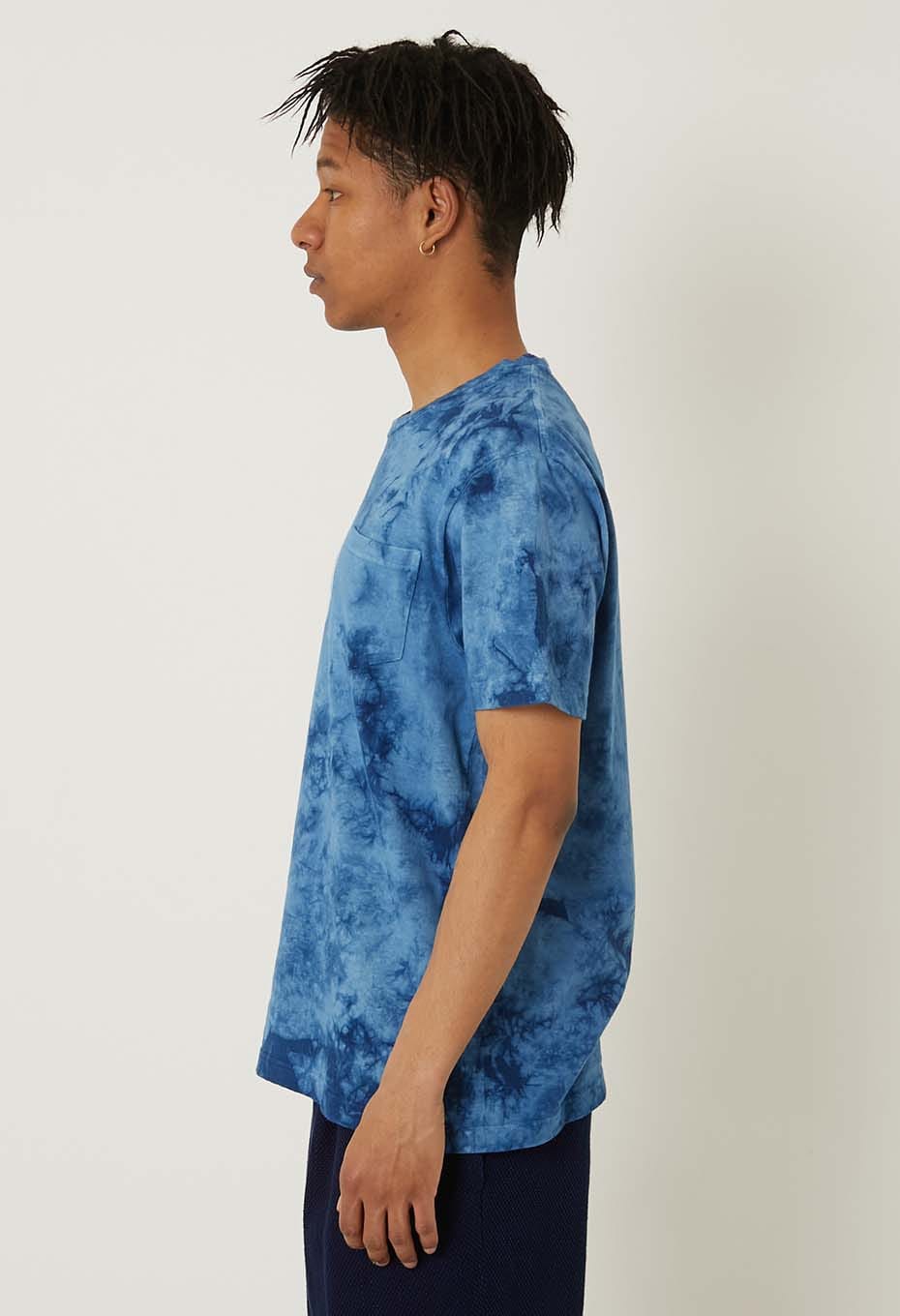 ホンアイ クモガカルツキ イタジメ Tシャツ - INDIGO