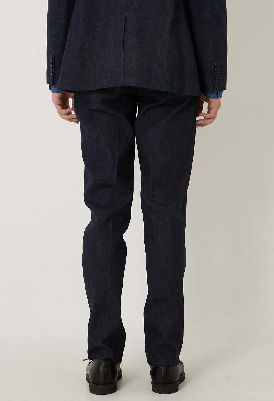 ウォッシュストレッチデニム トラウザーズ - INDIGO