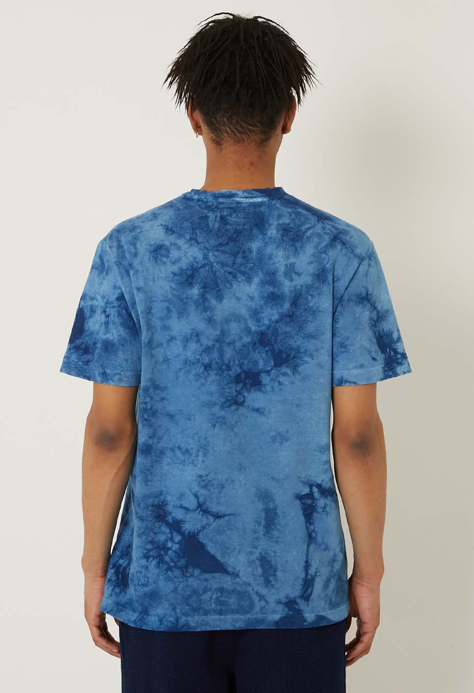 ホンアイ クモガカルツキ イタジメ Tシャツ - INDIGO