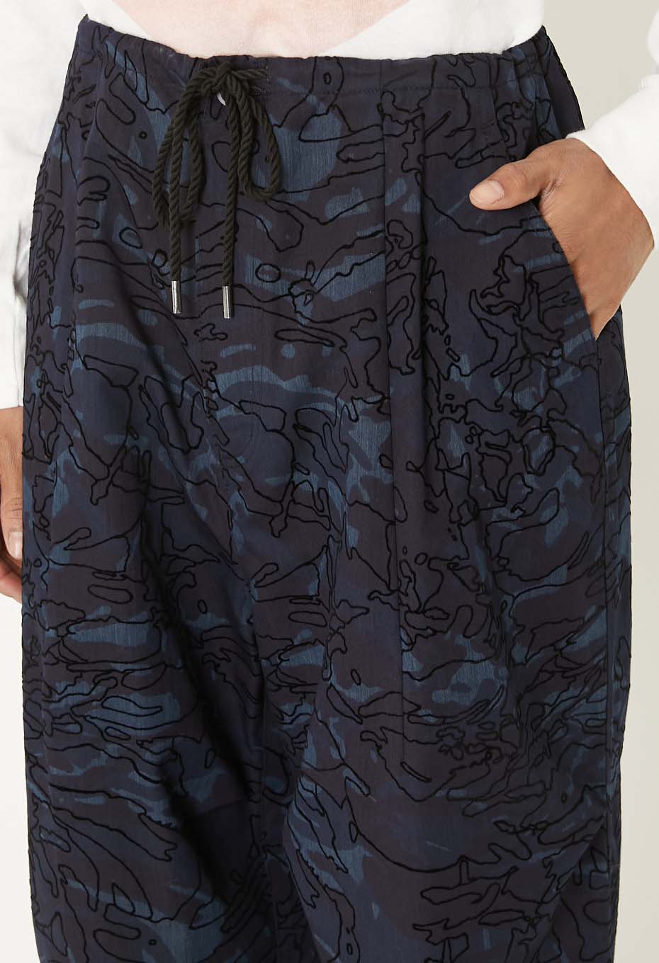 インディゴナイロンサテン チャクバツフロッキーパンツ - INDIGO