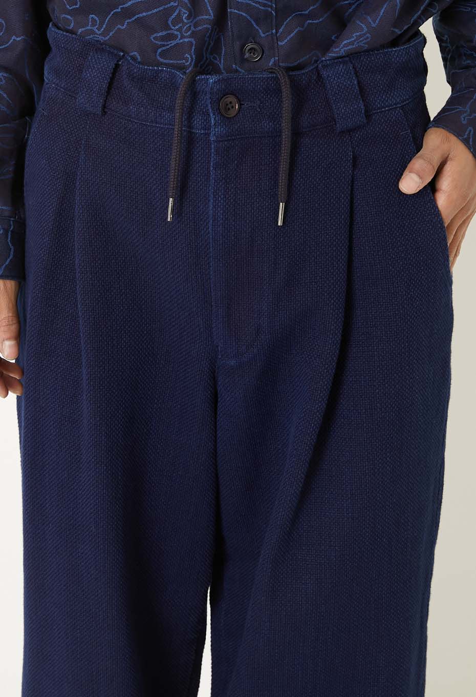 J7281Woven Pure Indigo Nijuori Sashiko Tuck Wide Pants - INDIGO