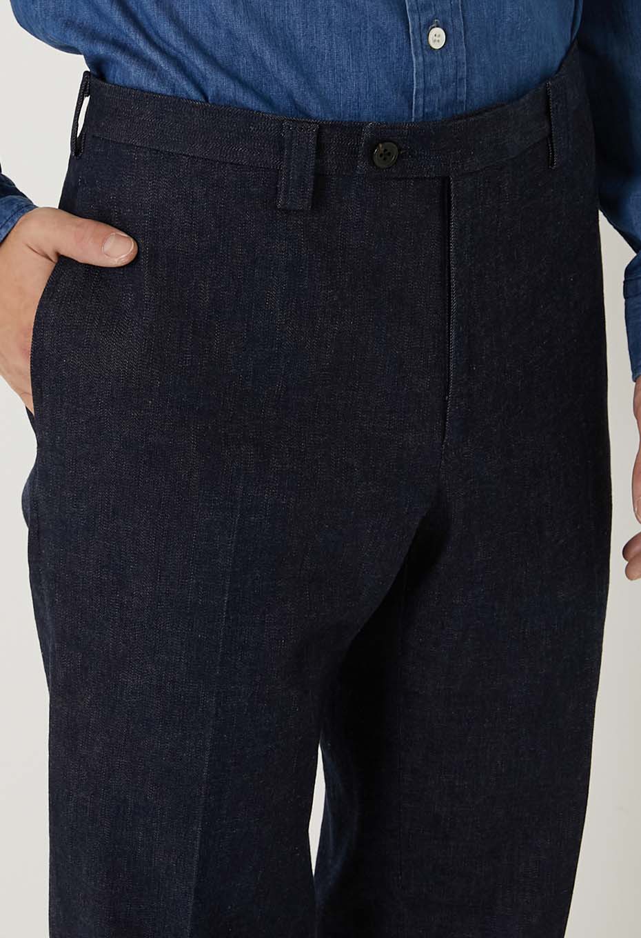 ウォッシュストレッチデニム トラウザーズ - INDIGO