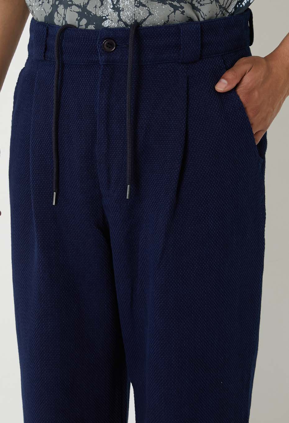 ホンアイライトサシコタックワイドパンツ - INDIGO