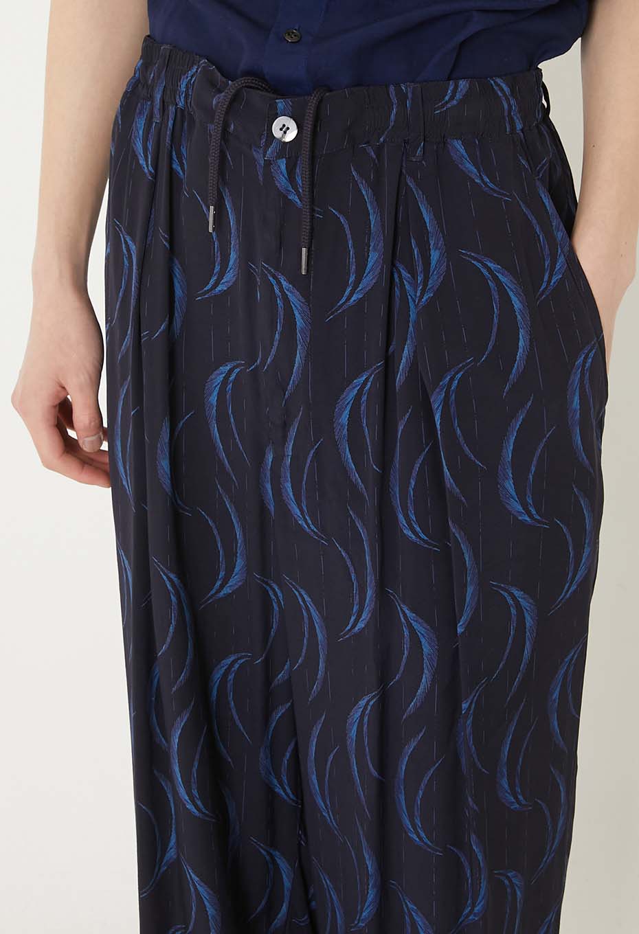 Rayonette Mebuki Print Easy Pants - DARK NAVY