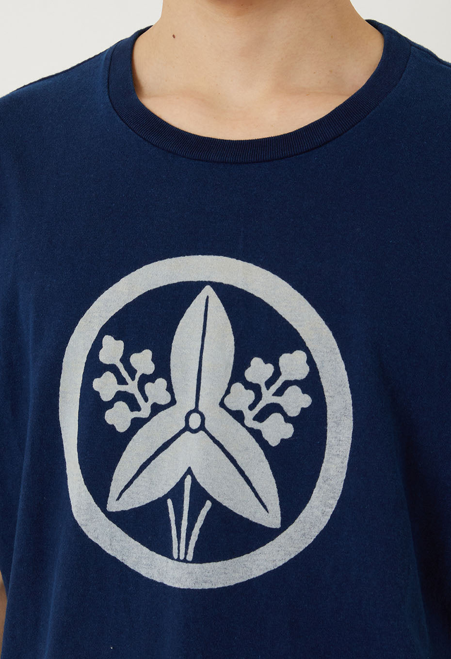 オモダカバッセン インディゴTシャツ - INDIGO