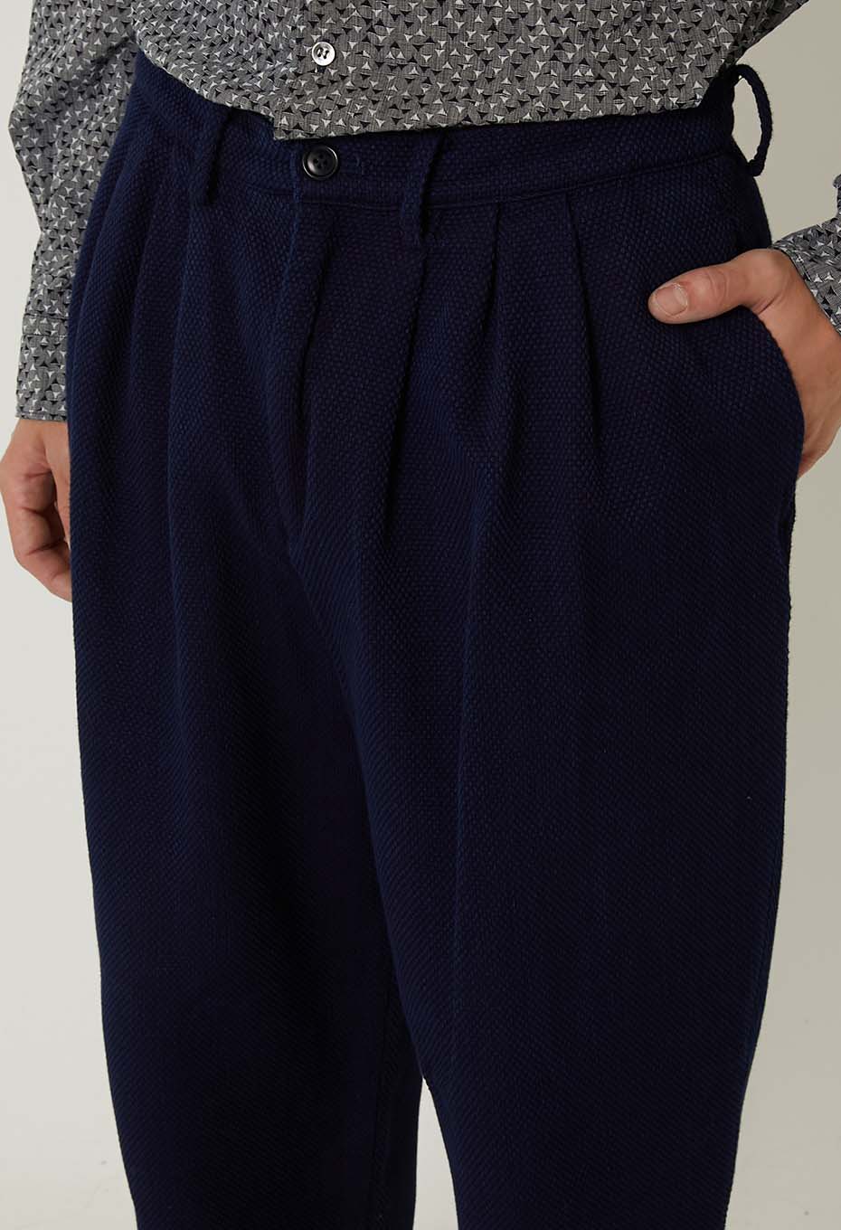 Woven Pure Indigo Light Sashiko Trousers - INDIGO