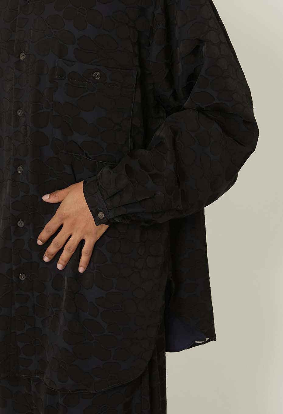 スカシモヨウ ロングスリーブシャツ - BLACK