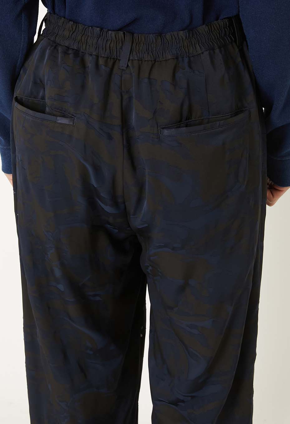 クモスカシモヨウ ドローパンツ - DARK NAVY