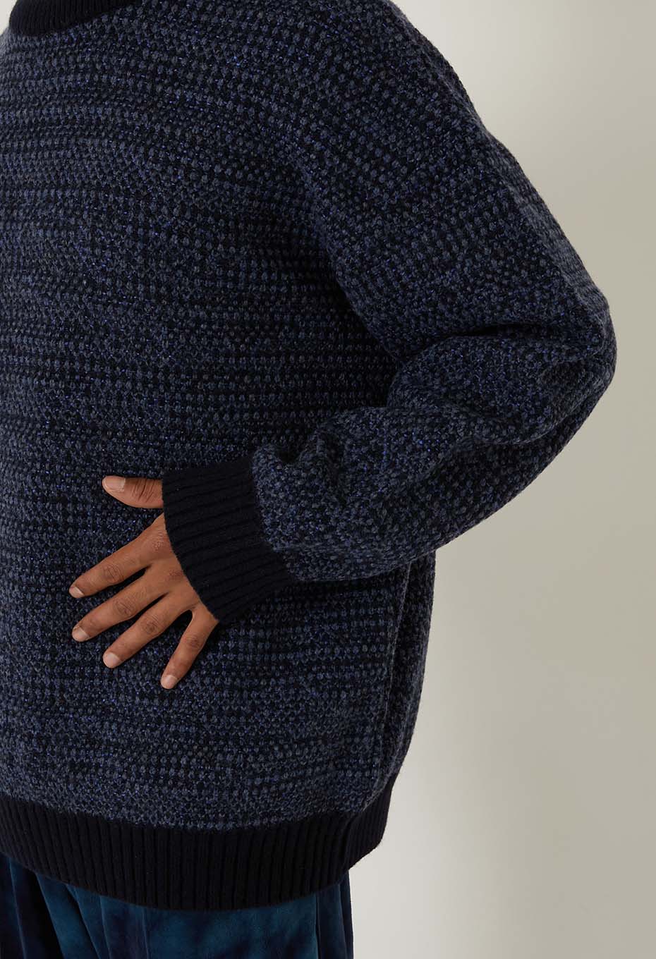 マチアカリ カノコニット クルーネック セーター - NAVY
