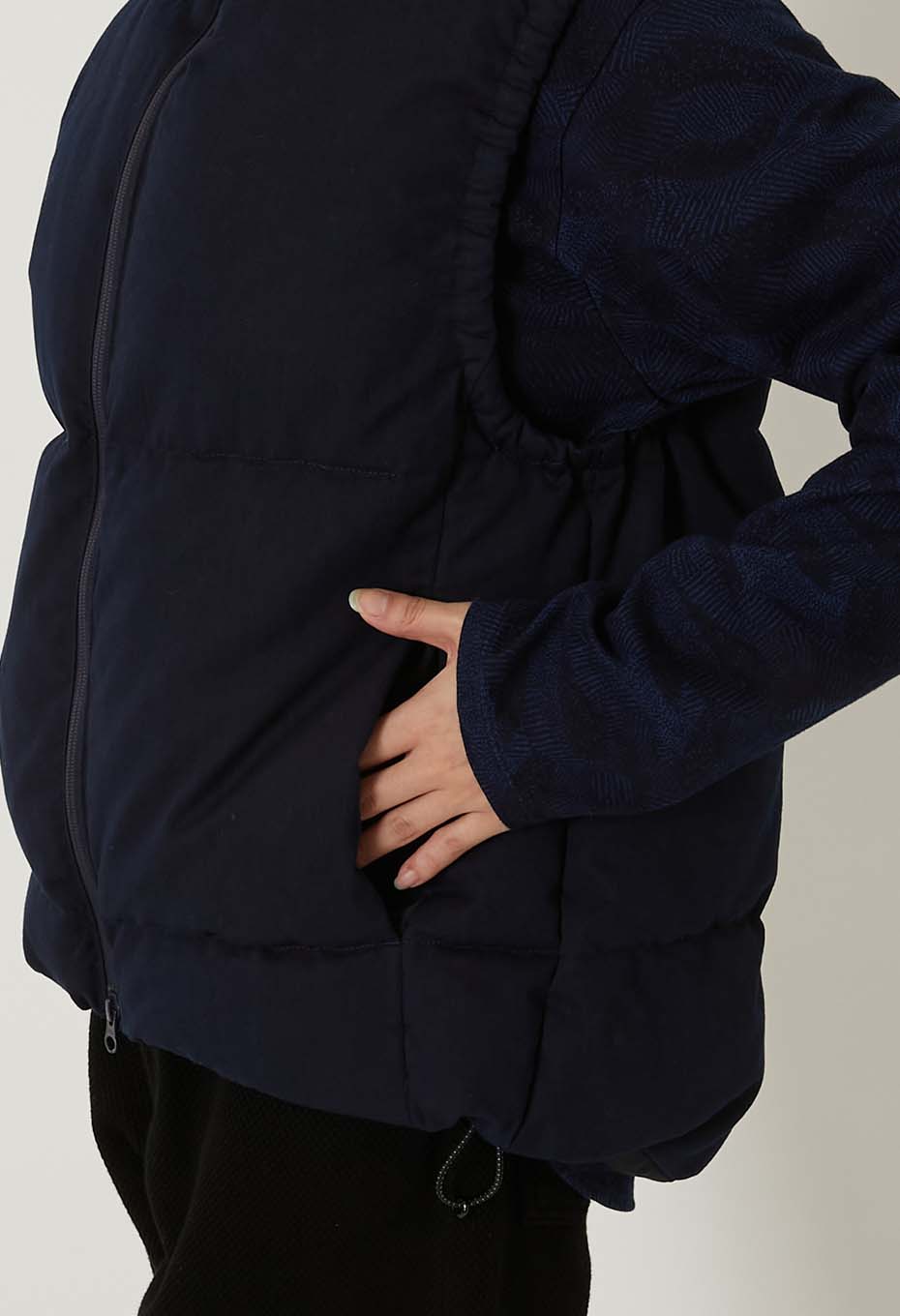 Indigo nylon satin recycled down hooded vest - INDIGO