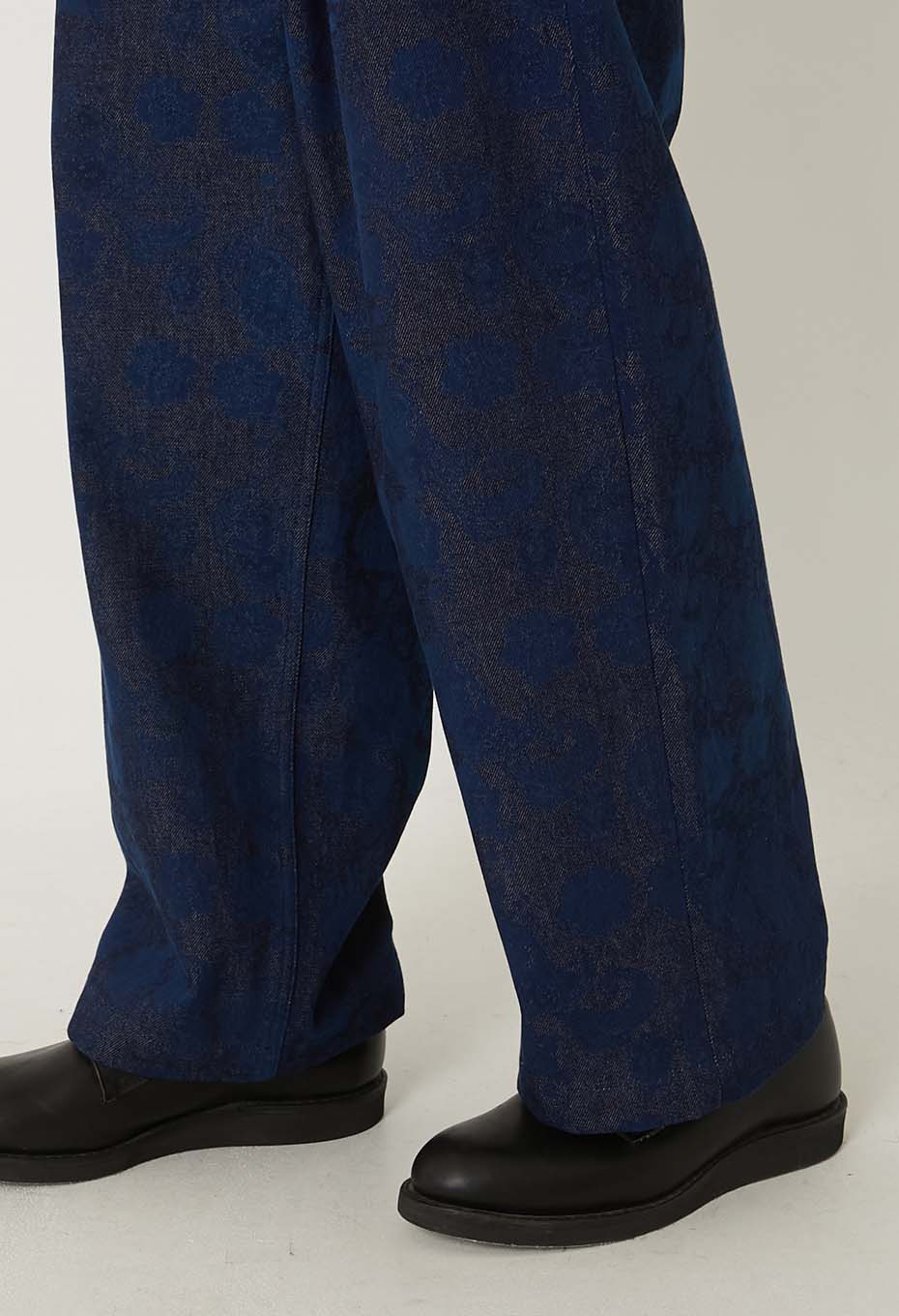 Chukubatsu Denim Tsujigahana Tuck Wide Pants - INDIGO