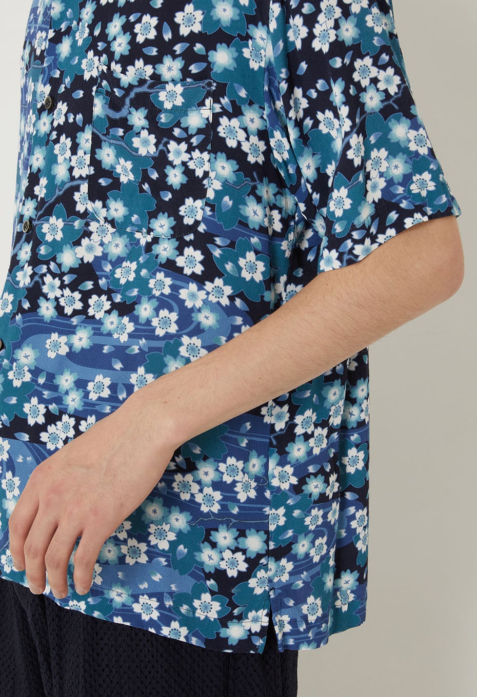 Sakura Nagare short sleeve shirt - DARK NAVY
