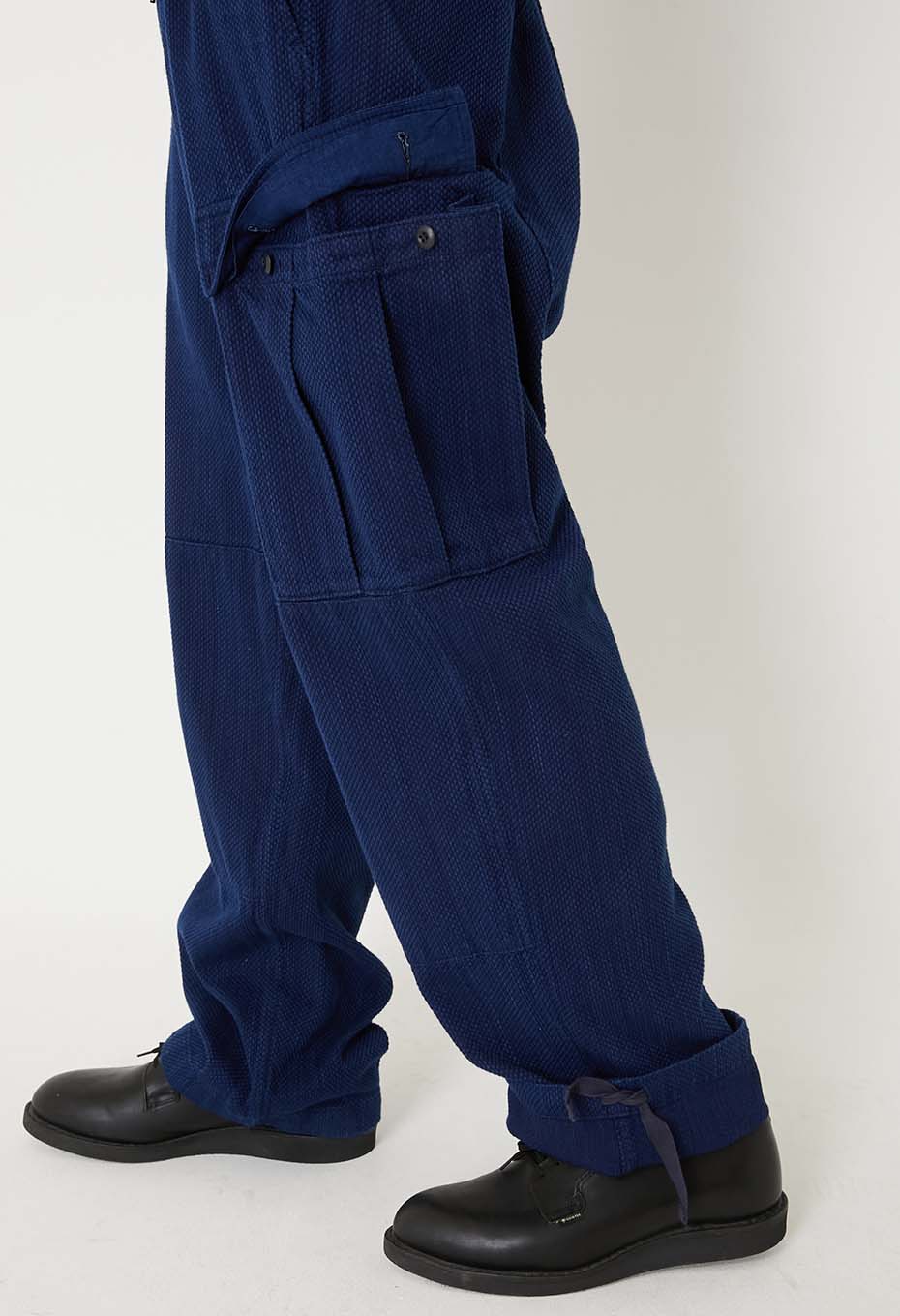 カセゾメサシコ カーゴパンツ - INDIGO