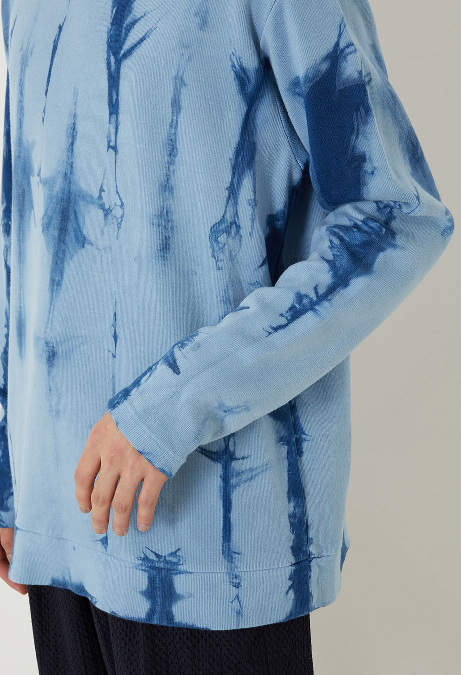 Eightlock Smooth Vertical Long Sleeve Pullover - INDIGO