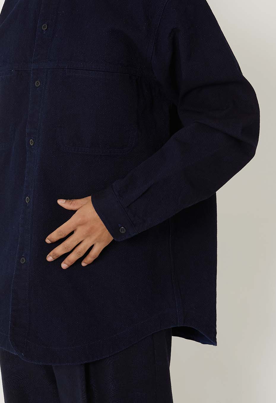 インディゴドビーサシコ バンドカラー ロングスリーブシャツ - INDIGO