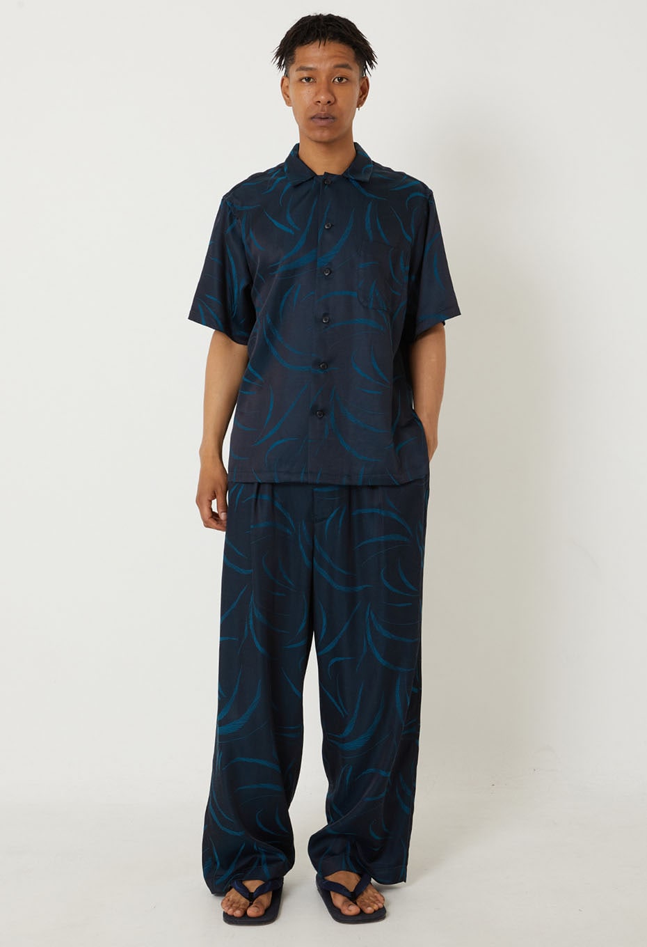 メブキサテン ショートスリーブ オープンカラーシャツ - DARK NAVY
