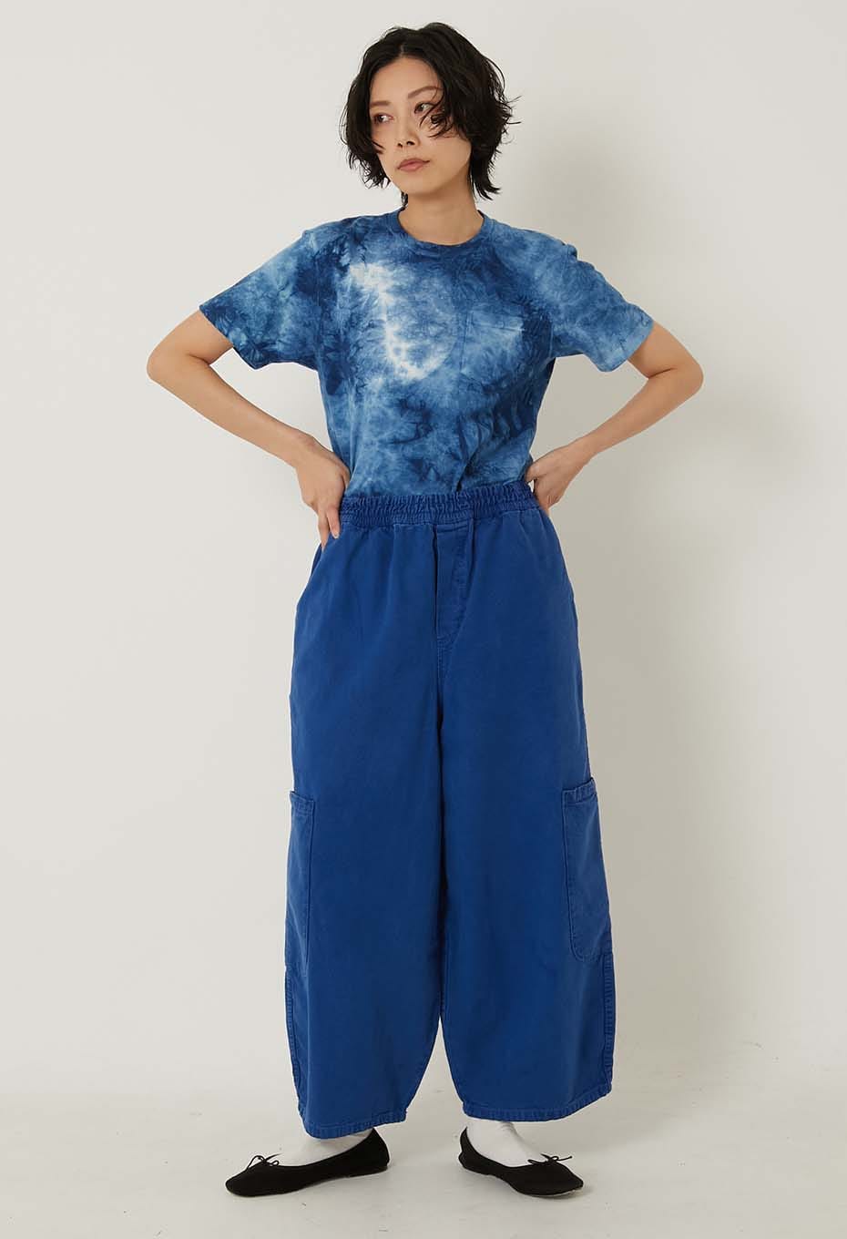 ホンアイ クモガカルツキ イタジメ Tシャツ - INDIGO