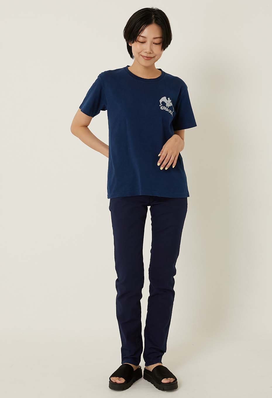 Clear appearance Bassenback print indigo T-shirt - INDIGO